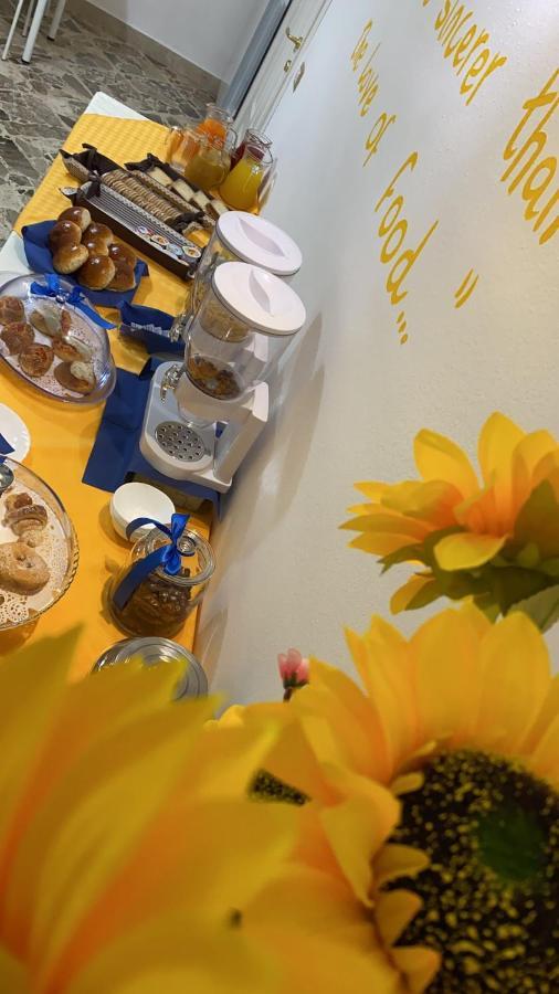 Politeama Center Bed & Breakfast Palermo Bagian luar foto