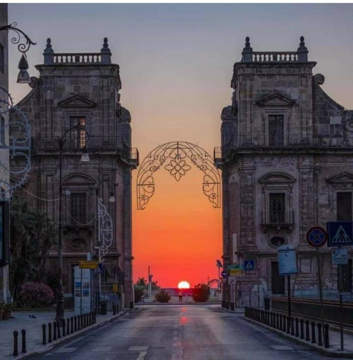 Politeama Center Bed & Breakfast Palermo Bagian luar foto