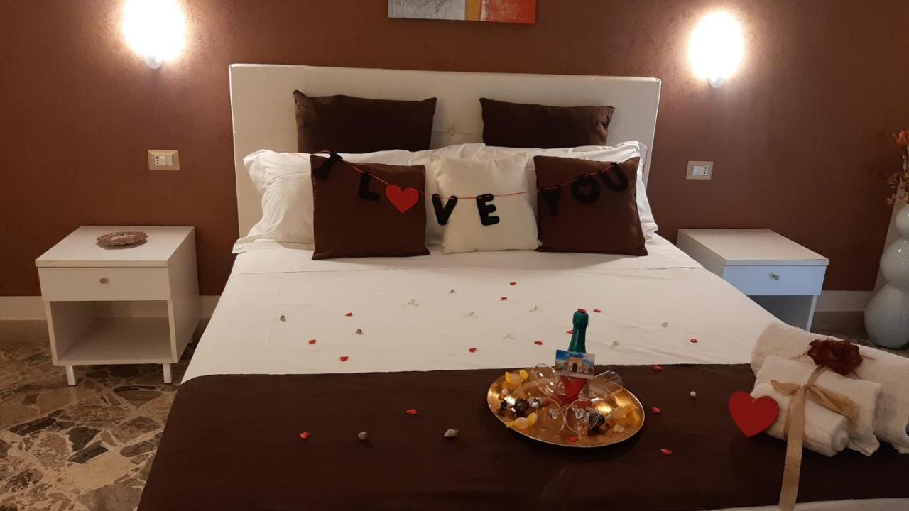 Politeama Center Bed & Breakfast Palermo Bagian luar foto