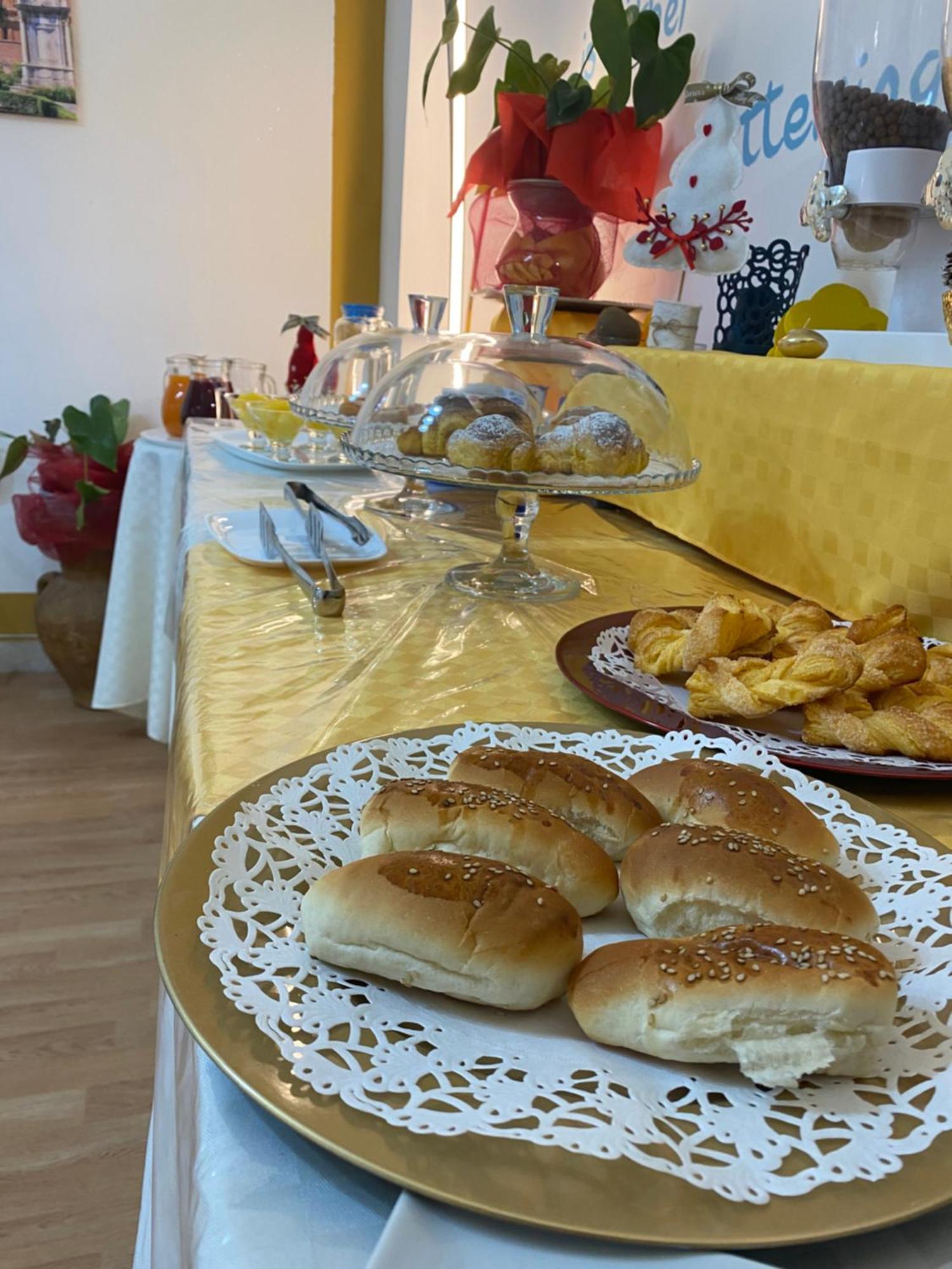Politeama Center Bed & Breakfast Palermo Bagian luar foto
